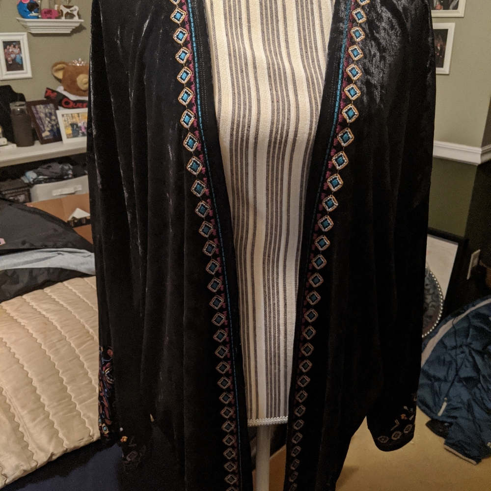 Velvet kimono